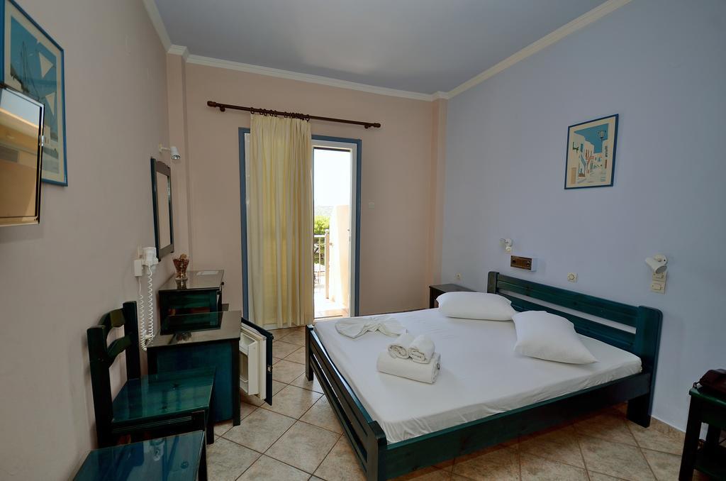 Hotel Magda Agia Marina  Zewnętrze zdjęcie