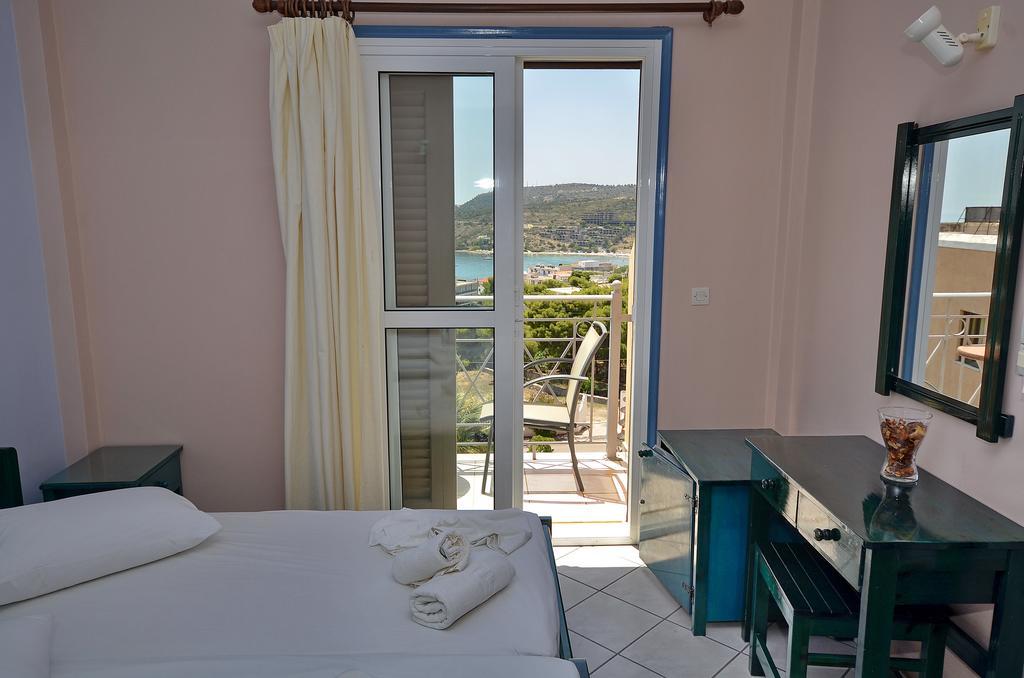 Hotel Magda Agia Marina  Zewnętrze zdjęcie