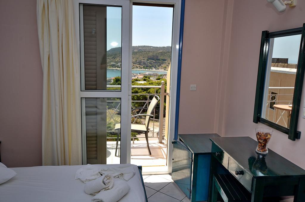 Hotel Magda Agia Marina  Zewnętrze zdjęcie