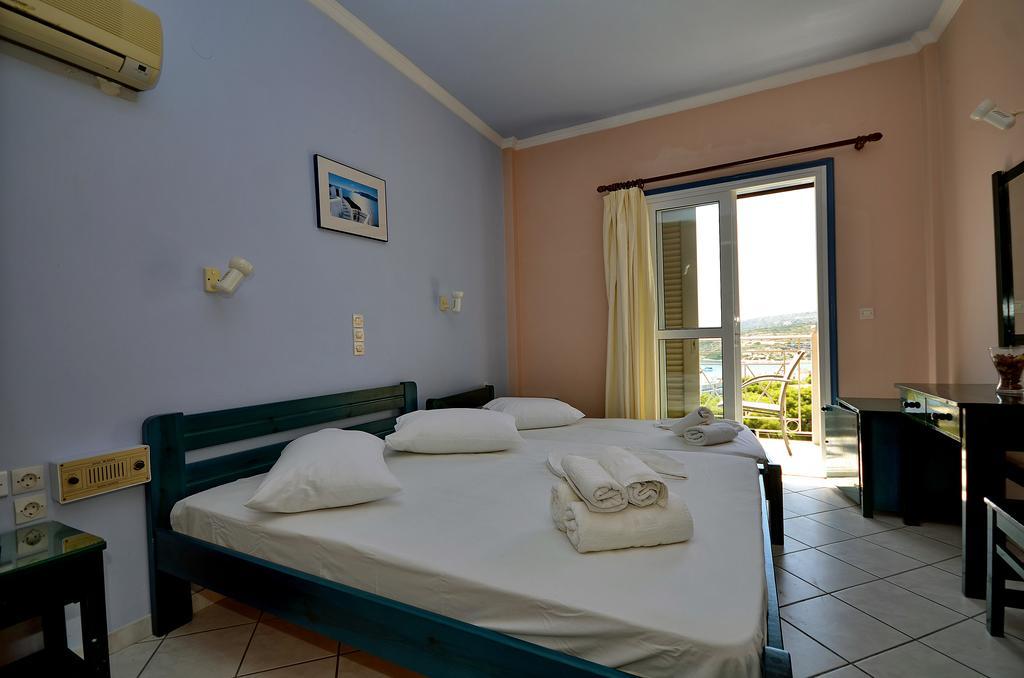Hotel Magda Agia Marina  Zewnętrze zdjęcie